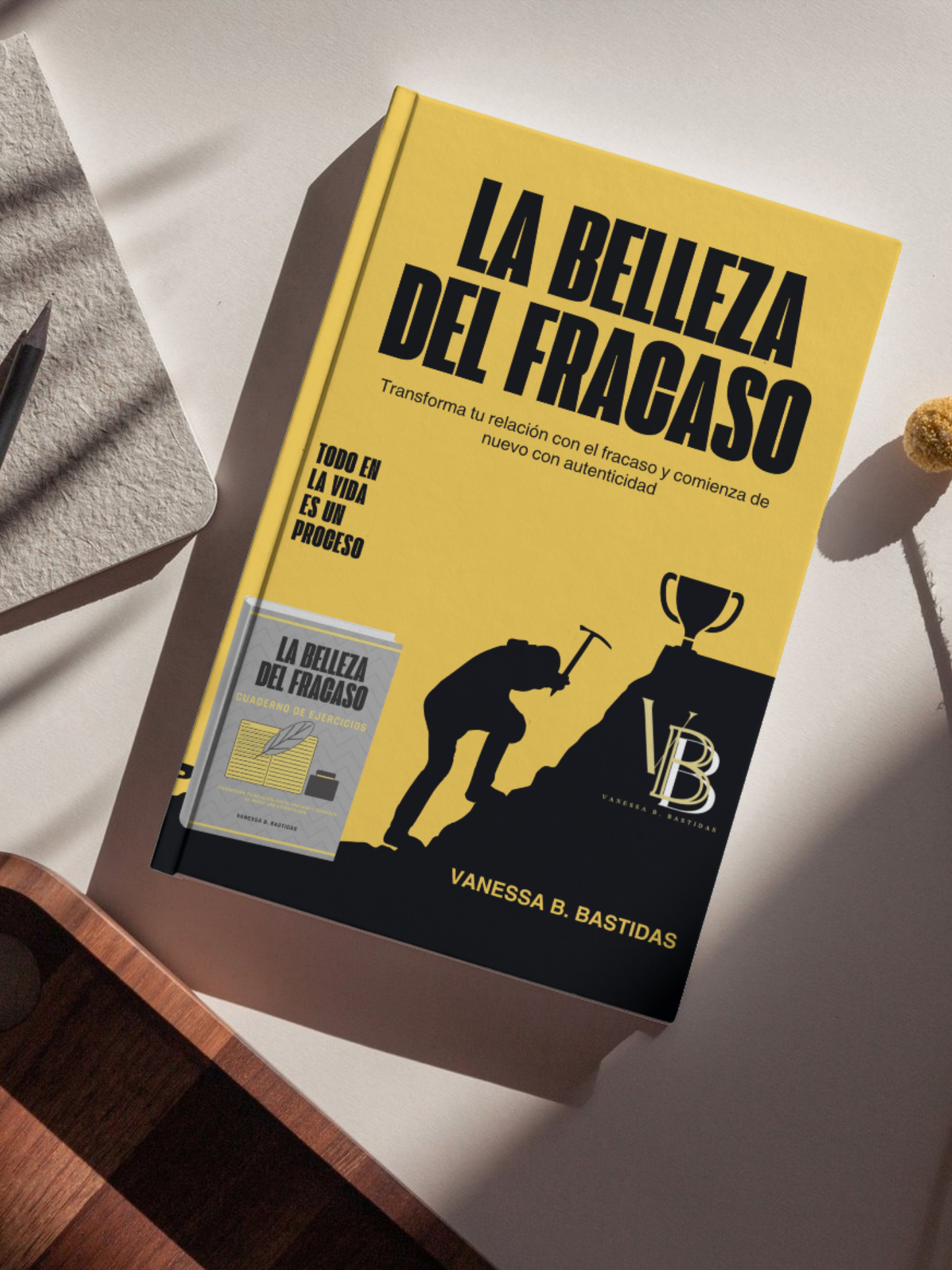 ¿Cansado de que el miedo al fracaso te paralice? Descubre "La Belleza del Fracaso", el programa online que te guiará para transformar tus caídas en tu mayor fortaleza. Aprende a vivir con autenticidad, resiliencia y propósito. ¡Inscríbete hoy y comienza de nuevo!